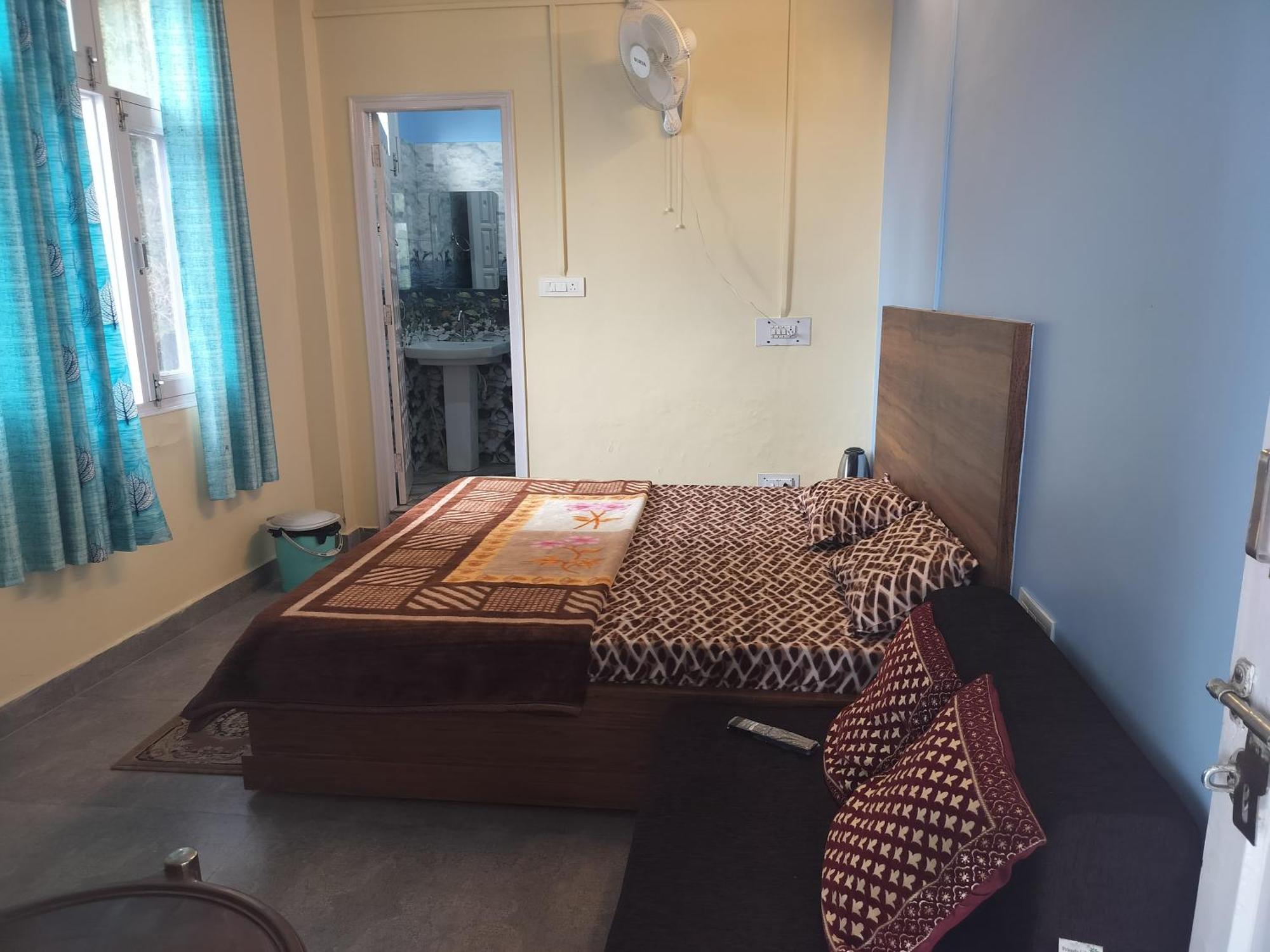 Tree Valley Homestay Chail Exterior photo